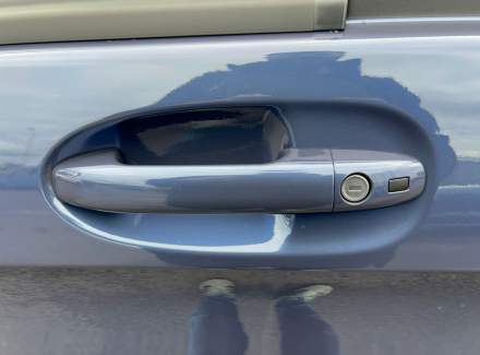 Mercedes-Benz - V-class