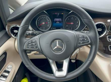 Mercedes-Benz - V-class