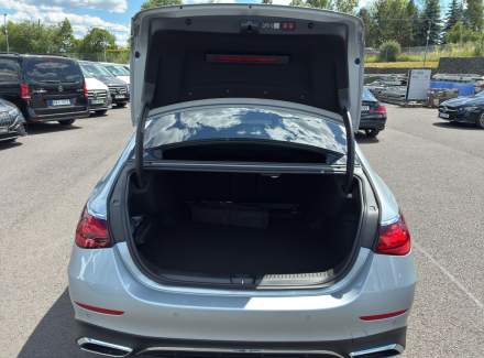 Mercedes-Benz - E-class