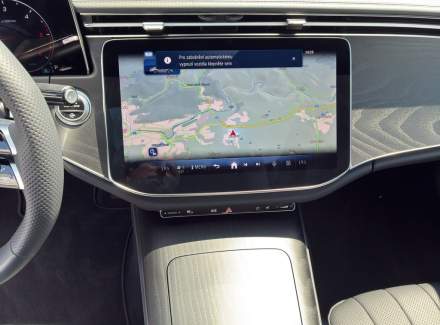 Mercedes-Benz - E-class