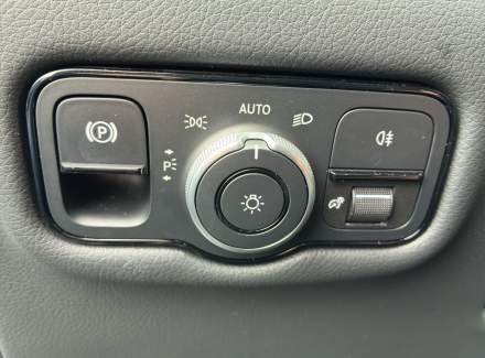 Mercedes-Benz - V-class