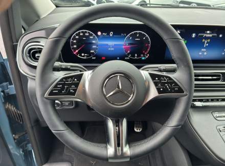 Mercedes-Benz - V-class
