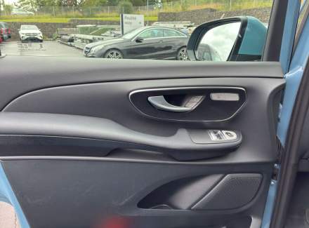 Mercedes-Benz - V-class