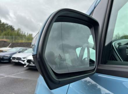 Mercedes-Benz - V-class