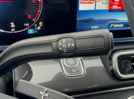 Mercedes-Benz - V-class