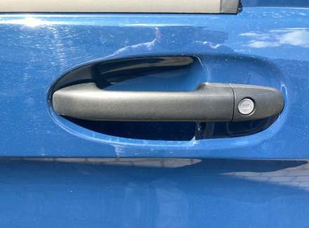 Mercedes-Benz - Vito