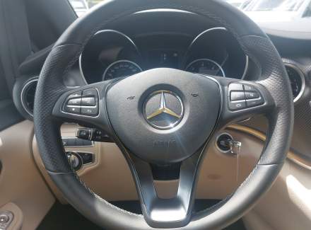 Mercedes-Benz - V-class