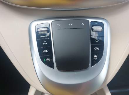 Mercedes-Benz - V-class