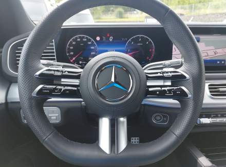 Mercedes-Benz - GLE