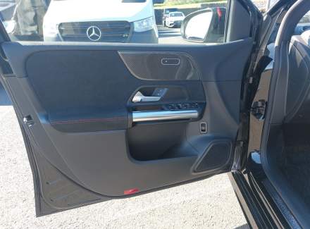 Mercedes-Benz - B-class