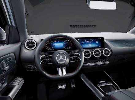 Mercedes-Benz - GLA