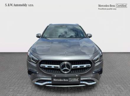 Mercedes-Benz - GLA
