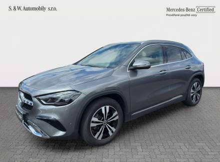 Mercedes-Benz - GLA