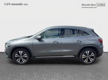 Mercedes-Benz - GLA