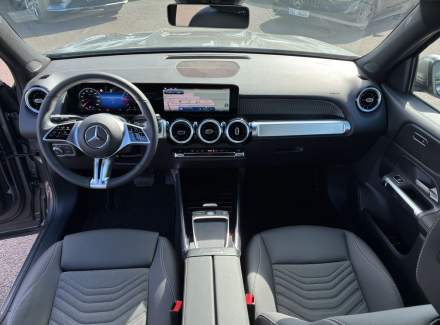 Mercedes-Benz - GLB