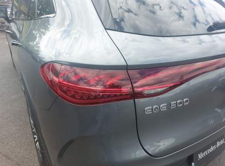 Mercedes-Benz - EQE