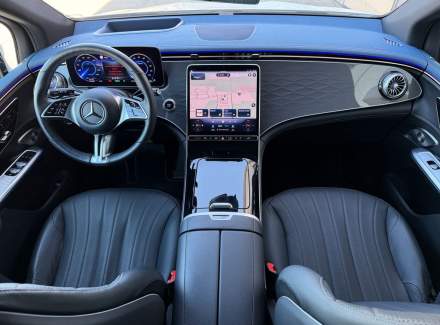 Mercedes-Benz - EQE