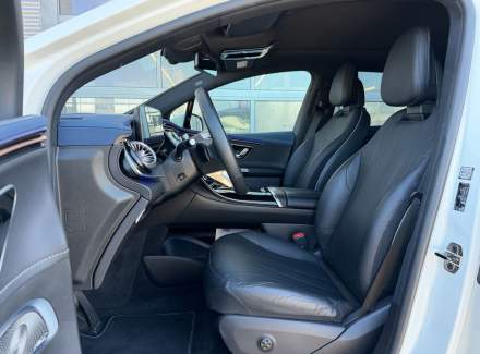 Mercedes-Benz - EQE