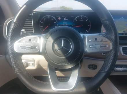 Mercedes-Benz - GLS