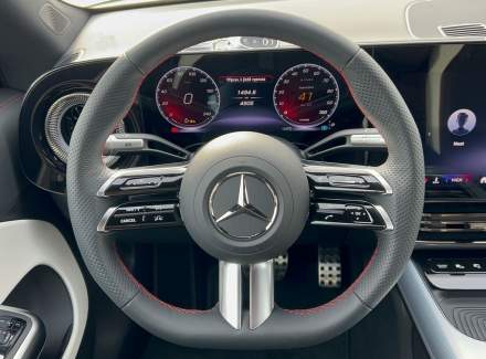 Mercedes-Benz - CLA