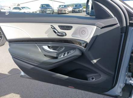 Mercedes-Benz - S-class