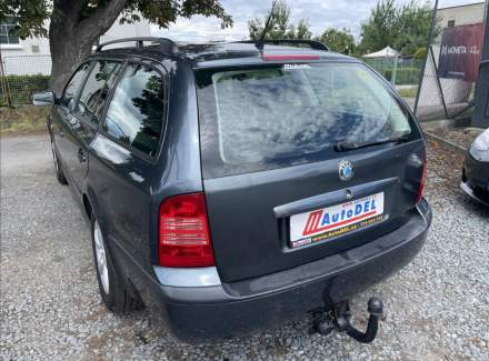 Škoda - Octavia