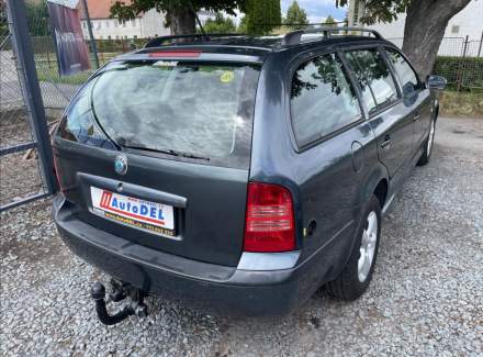 Škoda - Octavia
