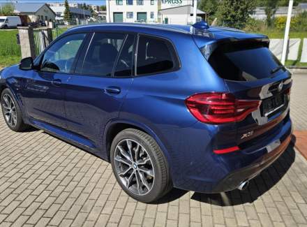 BMW - X3