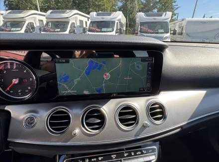 Mercedes-Benz - E-class