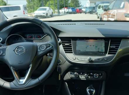 Opel - Crossland X