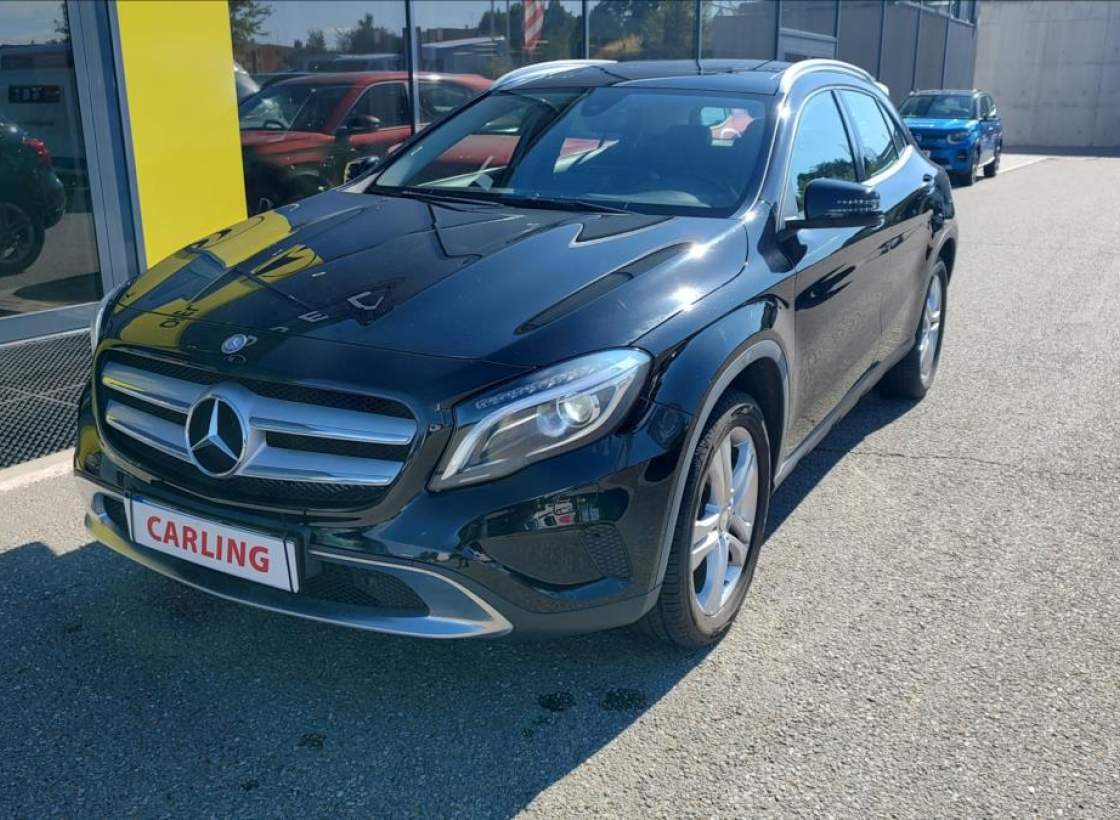 Mercedes-Benz - GLA