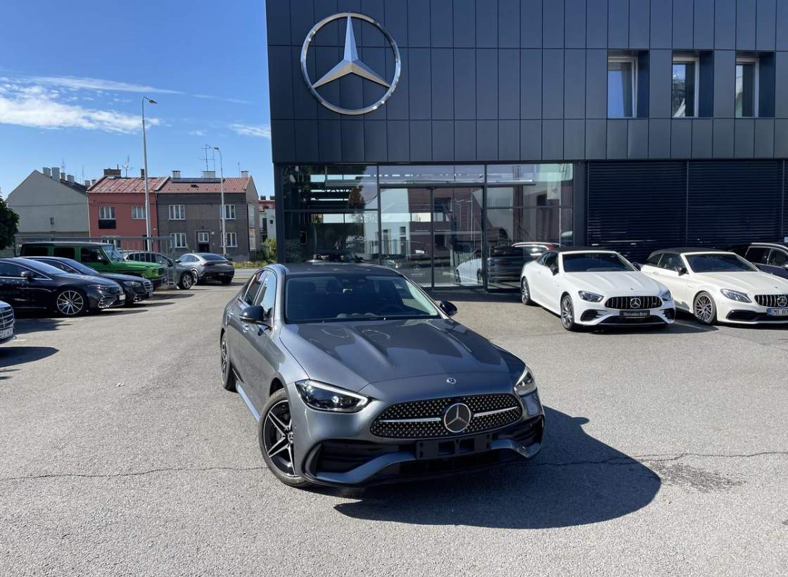 Mercedes-Benz - C-class