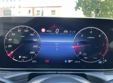 Mercedes-Benz - C-class