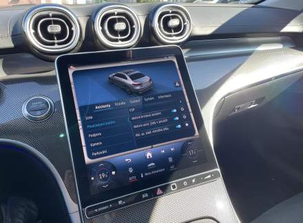 Mercedes-Benz - C-class