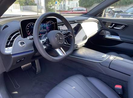Mercedes-Benz - E-class