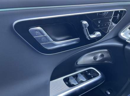 Mercedes-Benz - E-class