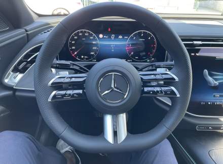 Mercedes-Benz - E-class