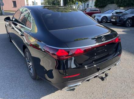 Mercedes-Benz - E-class