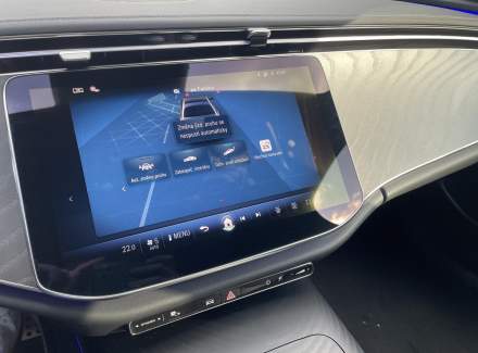 Mercedes-Benz - E-class