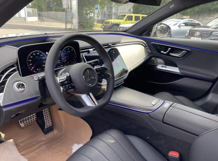 Mercedes-Benz - E-class