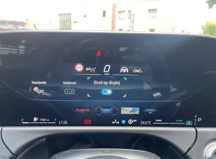 Mercedes-Benz - E-class