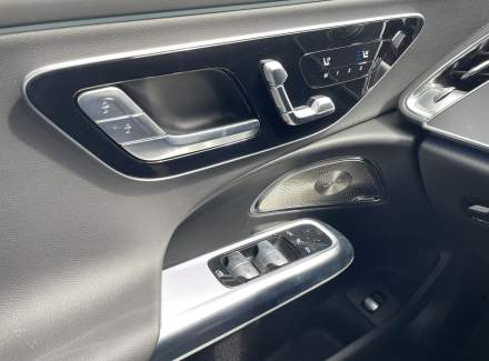 Mercedes-Benz - E-class