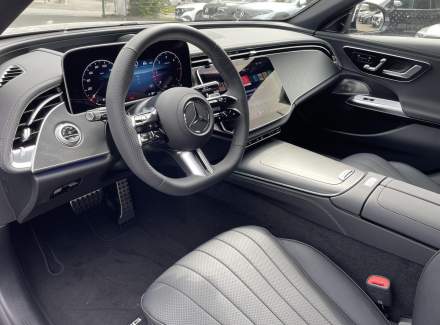 Mercedes-Benz - E-class