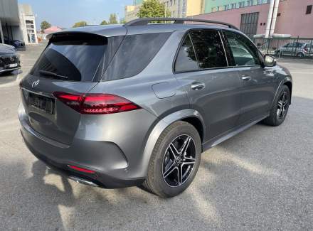 Mercedes-Benz - GLE