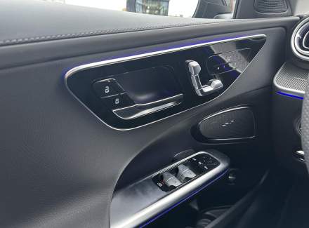 Mercedes-Benz - C-class