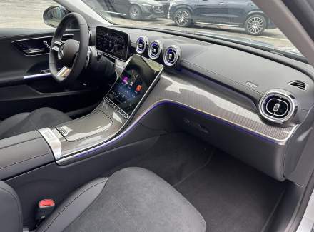 Mercedes-Benz - C-class