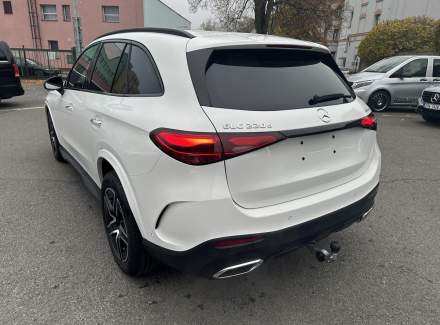 Mercedes-Benz - GLC