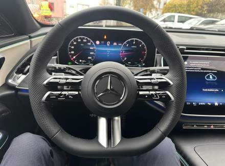 Mercedes-Benz - E-class