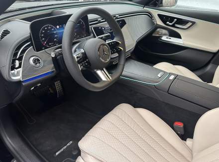 Mercedes-Benz - E-class