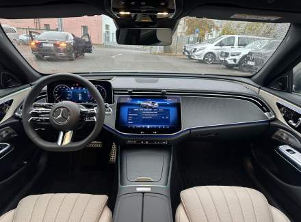 Mercedes-Benz - E-class